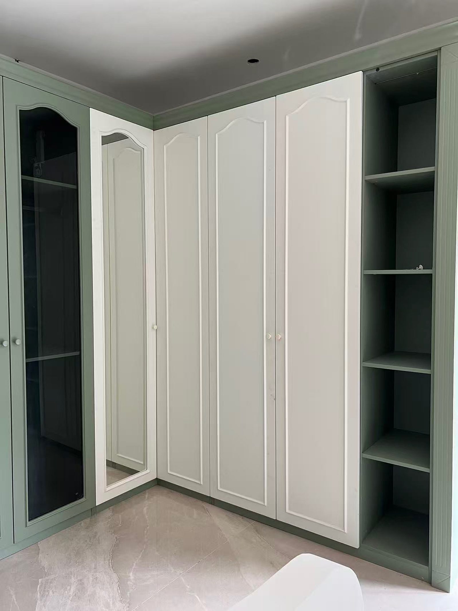 Wardrobes — Bedroom Wardrobe